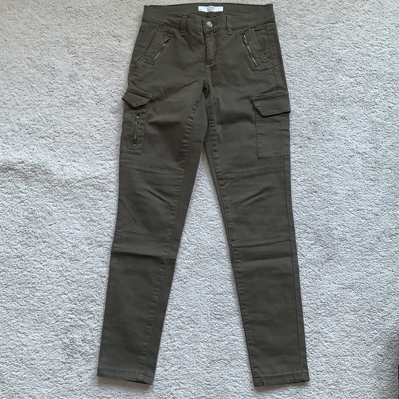Dynamite Cargo Pant - Picture 1 of 4